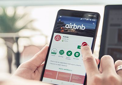 Location saisonnière – Airbnb sanctionné pour défaut d’information