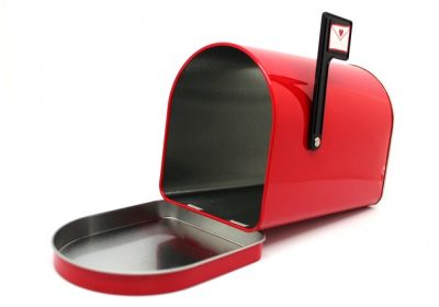 E-lettre rouge en bureau de poste (caméra cachée) – Rien n’est prêt